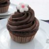 Schokolade Cupcakes mit Schokolade-Topping