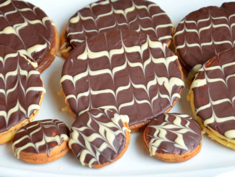 Knusprig-leckere Nougattaler, laktosefrei - Ich muss backen