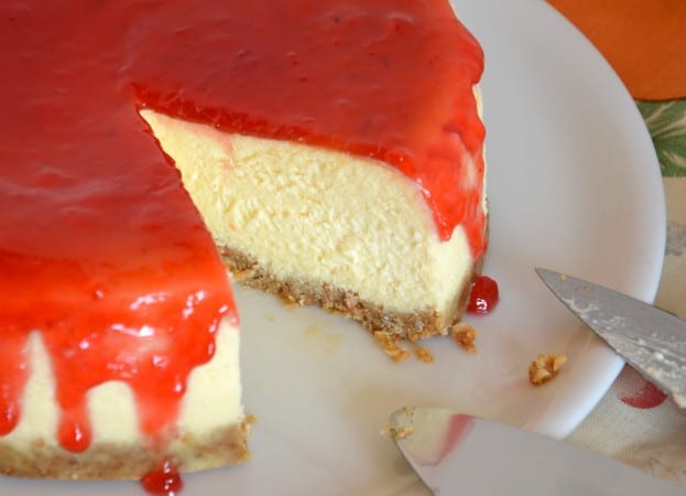 Marzipan-Cheesecake mit Blutorangen-Topping, laktosefrei