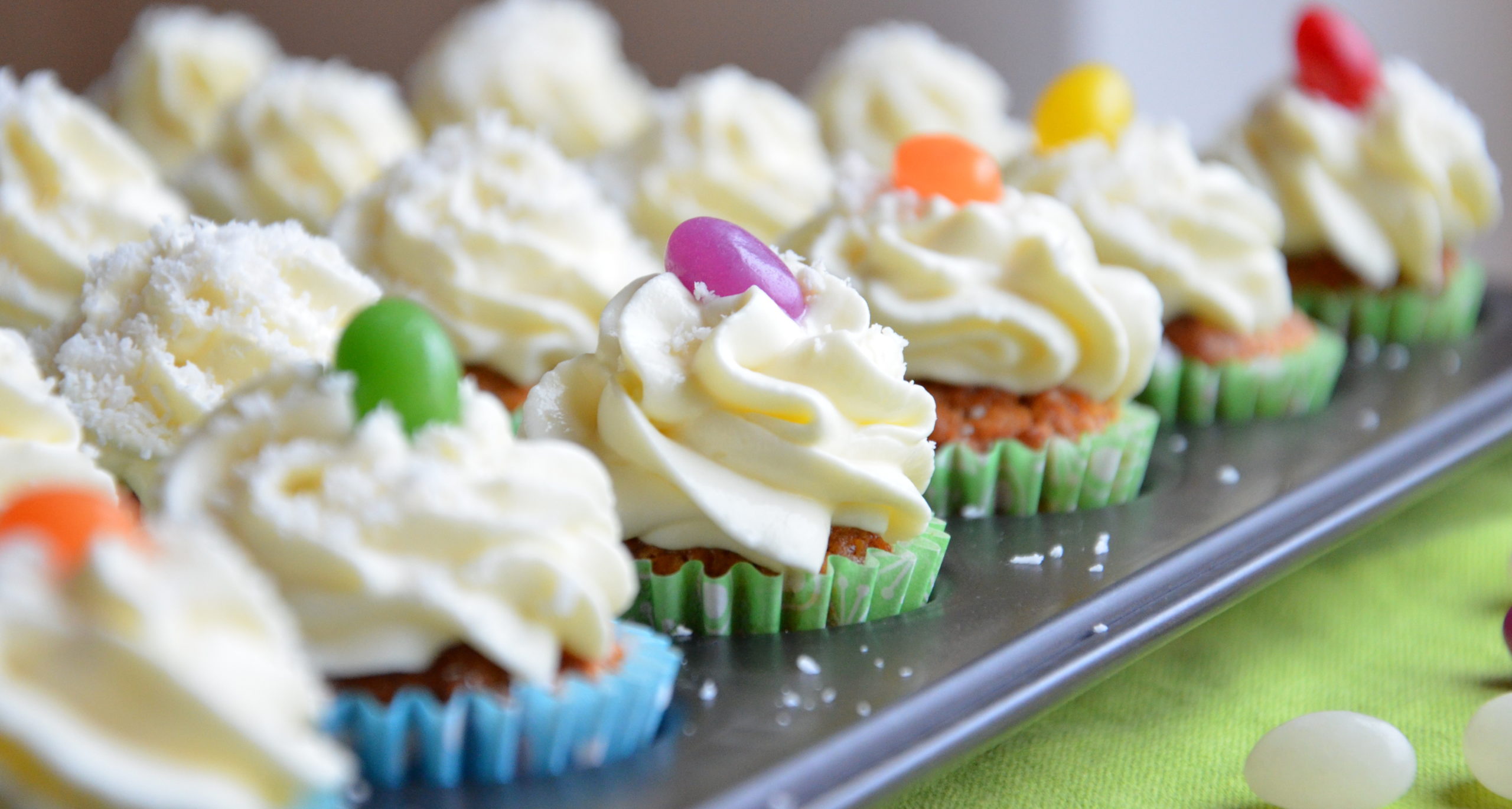 Karotten-Kokos Mini-Cupcakes