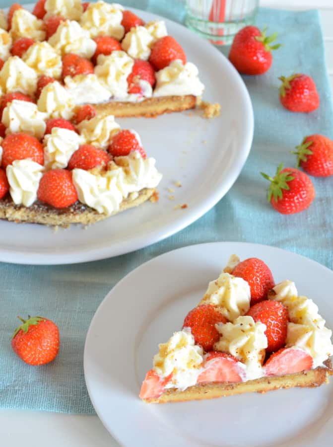 Erdbeer-Mandel-Torte