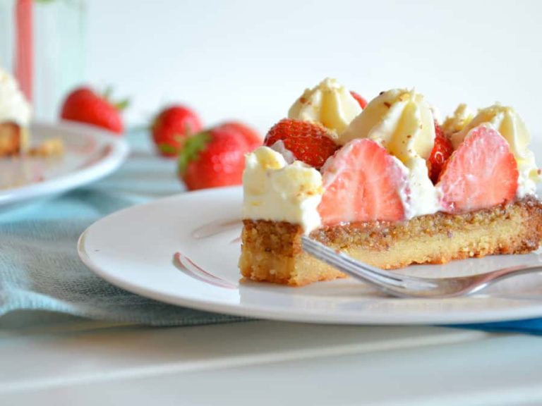 Erdbeer-Mandel-Torte, laktosefrei - Ich muss backen