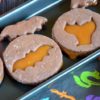 Halloween Cookies mit Karamellfüllung