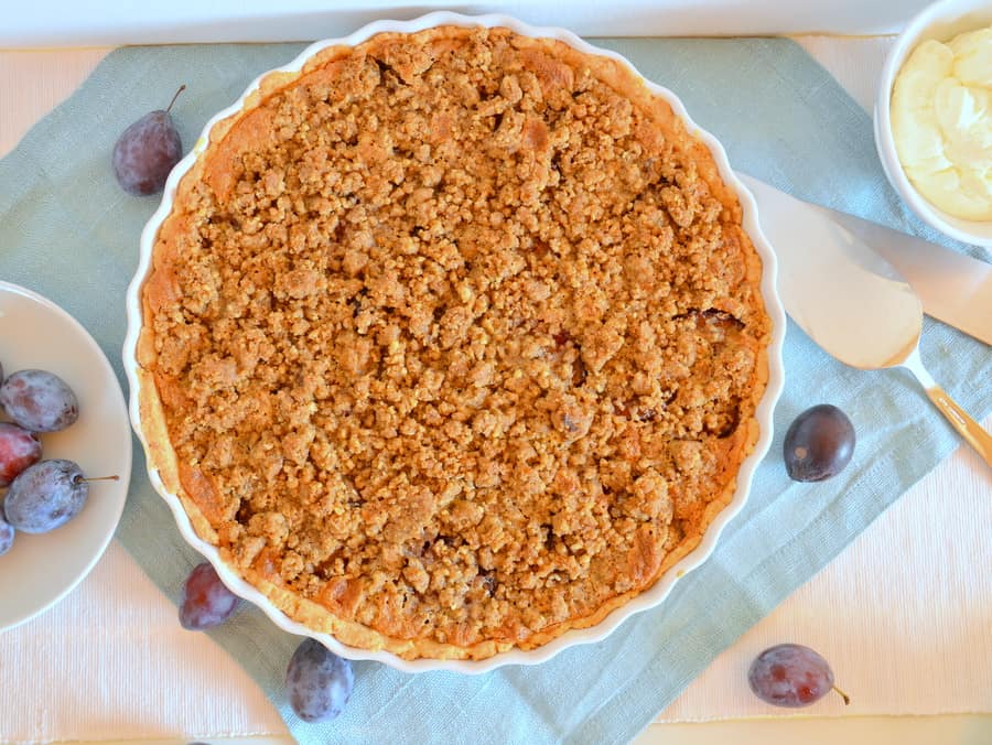 Zwetschgen-Tarte mit Walnüssen