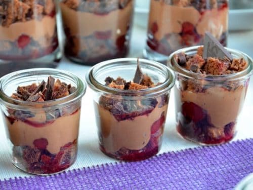 Schoko-Weichsel-Dessert im Glas | Ich muss Backen Schoko-Weichsel-Dessert im Glas | Ich muss Backen