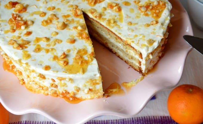 Joghurt-Krokant-Torte