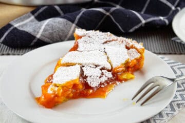 Italienische Crostata mit Marillen