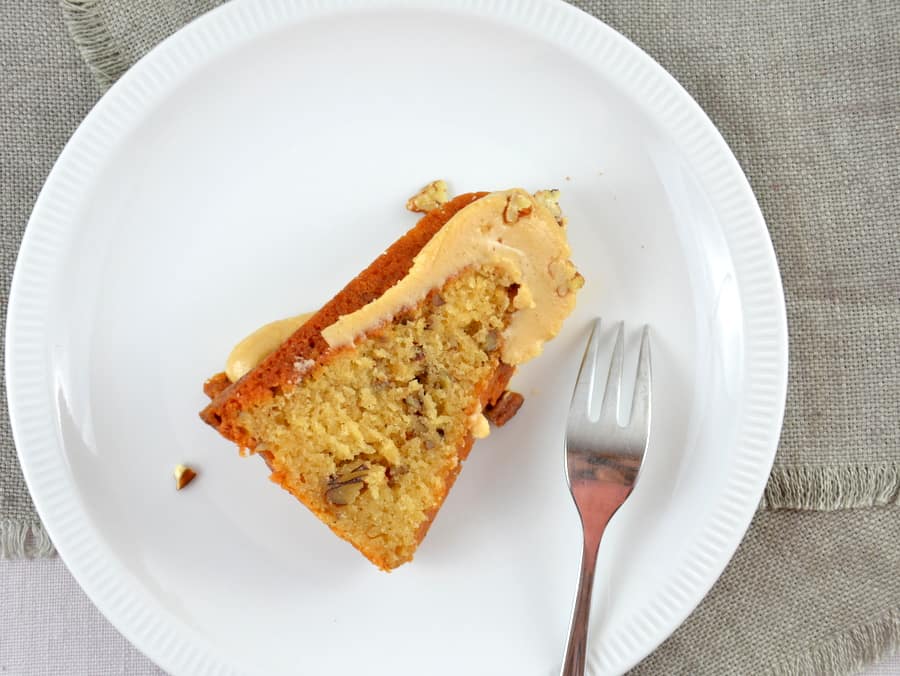 Gugelhupf mit Ahornsirup und Pekannüssen