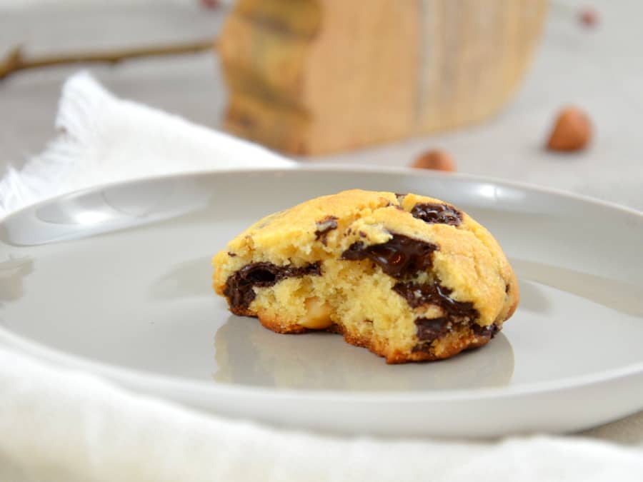 Chocolate Chip Cookies mit Haselnüssen