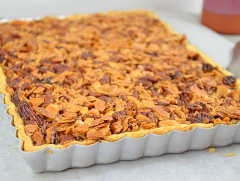 Nusstarte mit Ahornsirup, laktosefrei - Ich muss backen