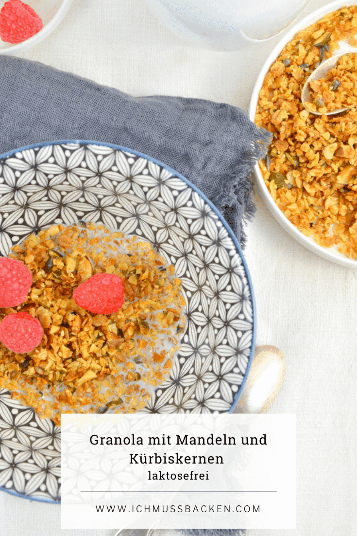 Granola mit Mandeln und Kürbiskernen