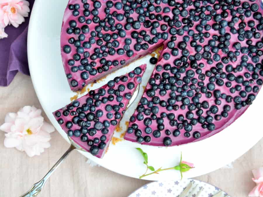 No-bake Heidelbeer-Cheesecake